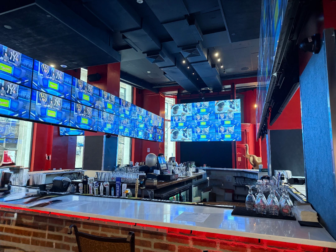 Bar TV wall mounting